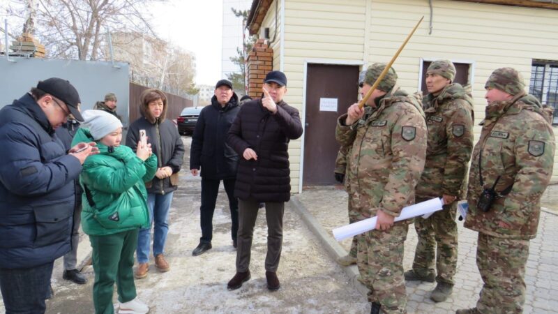 Аким города Кокшетау ознакомился с воинской частью 5510