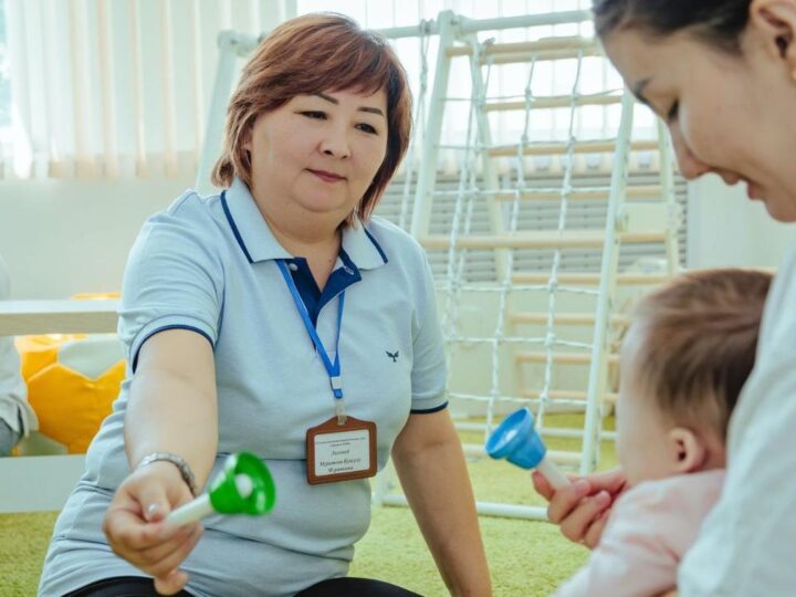 В Караганде появится служба ранней поддержки детей с проблемами в развитии