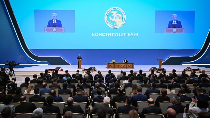 Қасым-Жомарт Тоқаев: «Конституция – мемлекеттігіміздің мызғымас тұғыры»