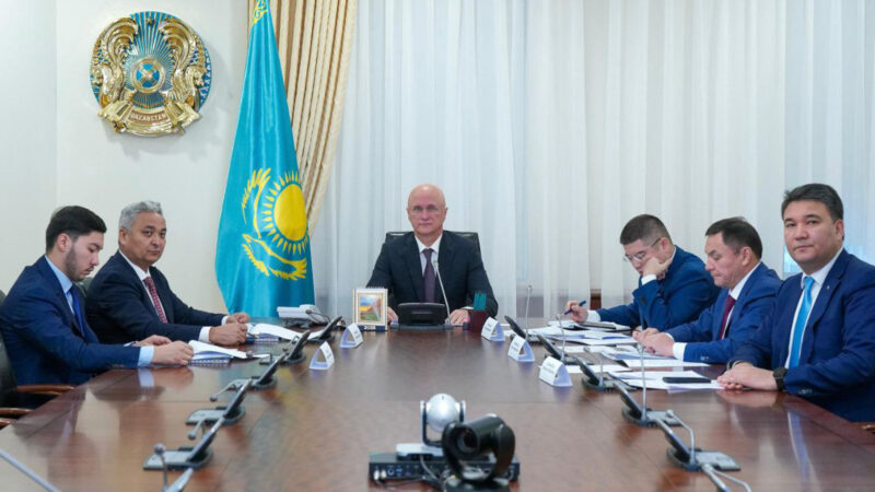 Роман Скляр Инвестициялық штаб отырысын өткізді: экономиканың басым секторларында жаңа инвестициялық жобалар бекітілді