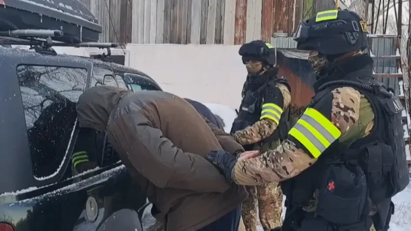 Спецоперация в Караганде: полицейские раскрыли подпольную лабораторию