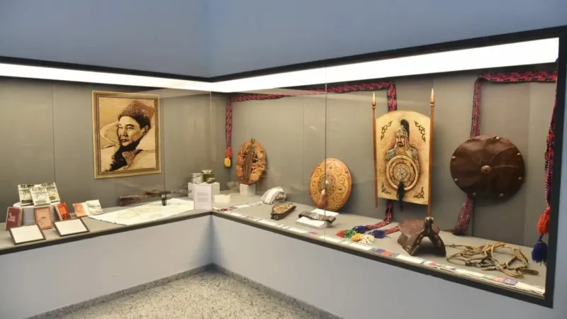 Тарихи деректерді қазіргі саясаттың мүддесіне пайдалануға болмайды – Президент