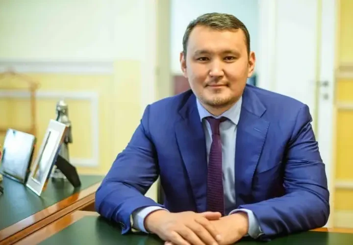 Терминдер жүйеленіп, қазақ тілі заңдылығына сай жазылған – Талғат Нәрікбаев жаңа Конституцияның ерекшелігін атады