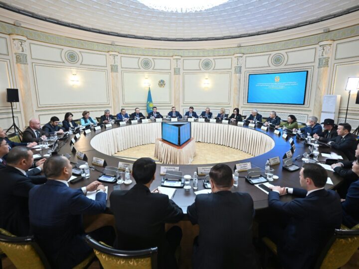 Республикалық референдум аясындағы бірлескен жұмыстың басым міндеттері талқыланды