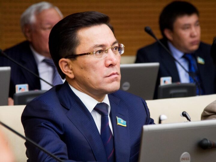 Теңге Конституцияда қорғалуға тиіс – Нұртай Сабильянов