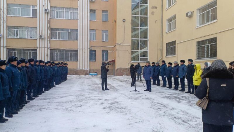 «Заң мен тәртіп»: Қарағанды облысында депутаттар, прокурорлар және полицейлер бірлескен рейдке шықты