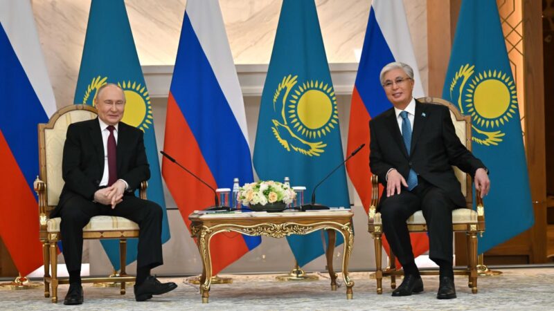 Қазақстан мен Ресей президенттері шағын құрамда келіссөз жүргізді