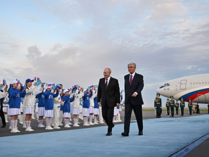 Президент Қасым-Жомарт Тоқаев мәртебелі мейманды елорда әуежайында қарсы алды