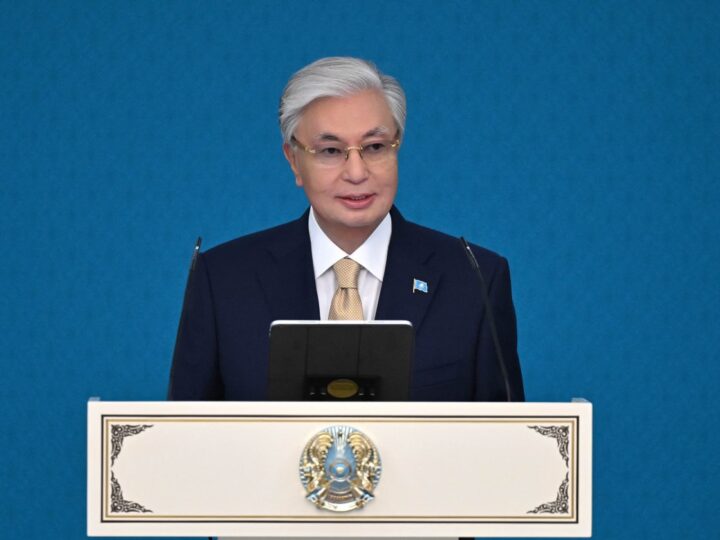 Мемлекет басшысы жалпыұлттық референдумға белсенді қатысқан медицина мамандарына ризашылығын білдірді