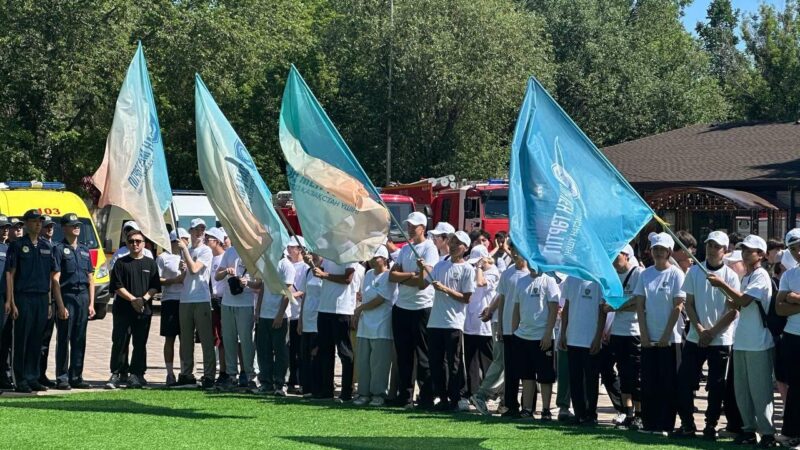«Заң және тәртіп»: Қарағандыда жастарға арналған құқықтық квест өтті